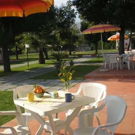 Villaggio Artemide מלון דירות