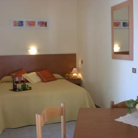 Villaggio Artemide Aparthotel 4*