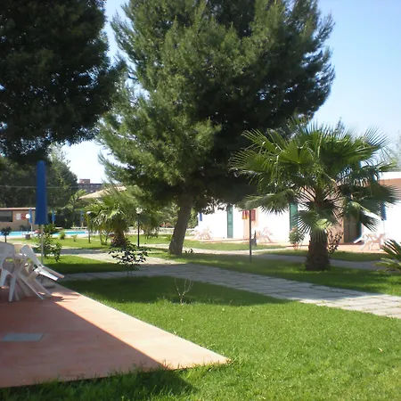 Villaggio Artemide Aparthotel 4*