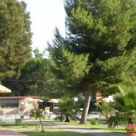 Villaggio Artemide מלון דירות