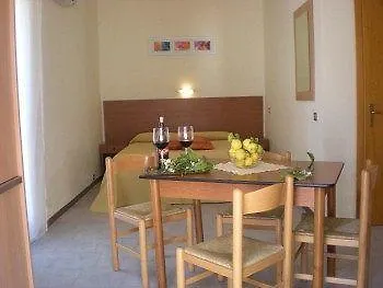 Apartmanhotel Villaggio Artemide 4*