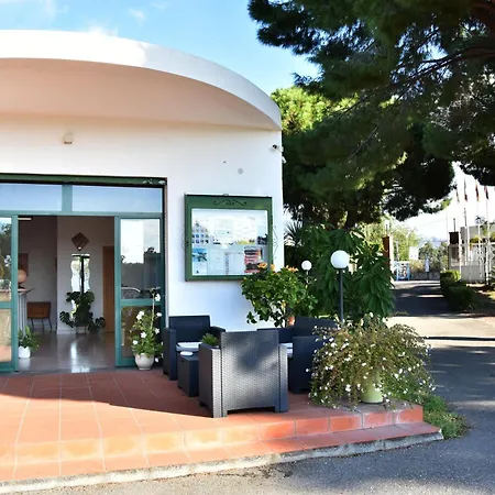 Villaggio Artemide 4*