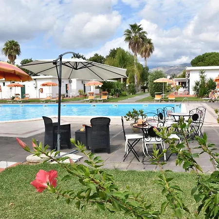 Aparthotel Villaggio Artemide