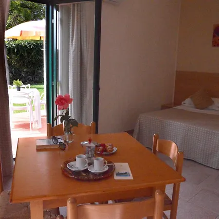 Aparthotel Villaggio Artemide Giardini Naxos