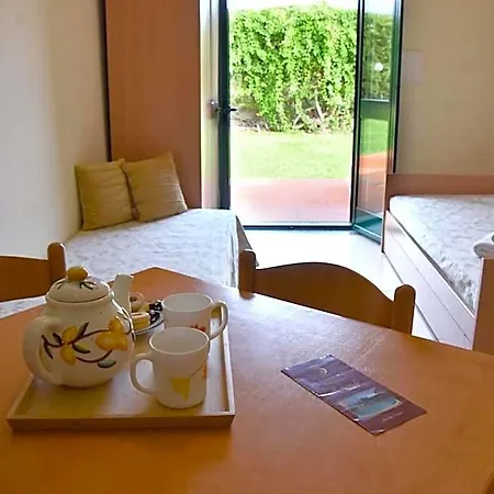 Villaggio Artemide מלון דירות 4*
