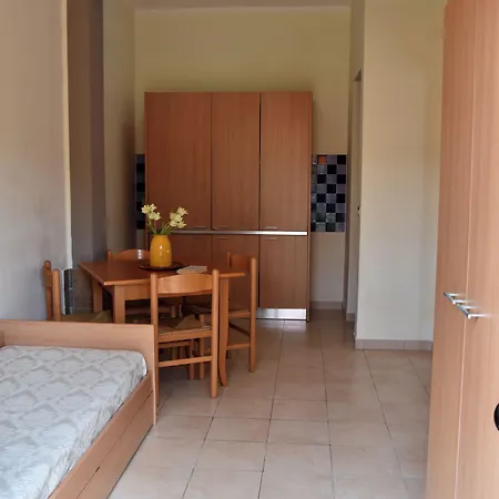Villaggio Artemide Aparthotel 4*