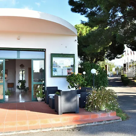 Villaggio Artemide Aparthotel