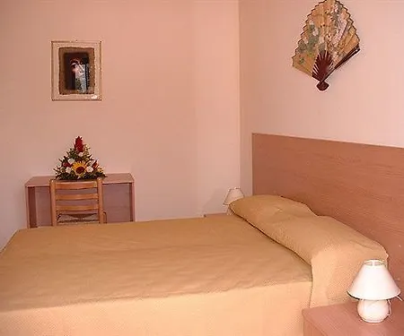 Apartmanhotel Villaggio Artemide 4*