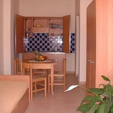 Lägenhetshotell Villaggio Artemide
