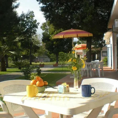 Lägenhetshotell Villaggio Artemide 4*